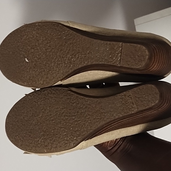 Blowfish Malibu Fabric Wedge - Picture 6 of 6